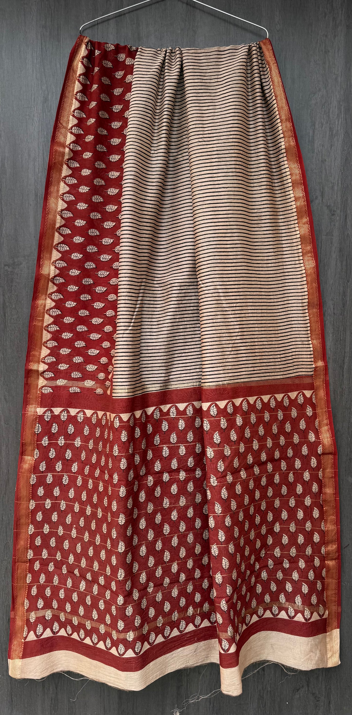 Maroon Handwoven Saree with Stripes & Leaf Motifs (With blouse)