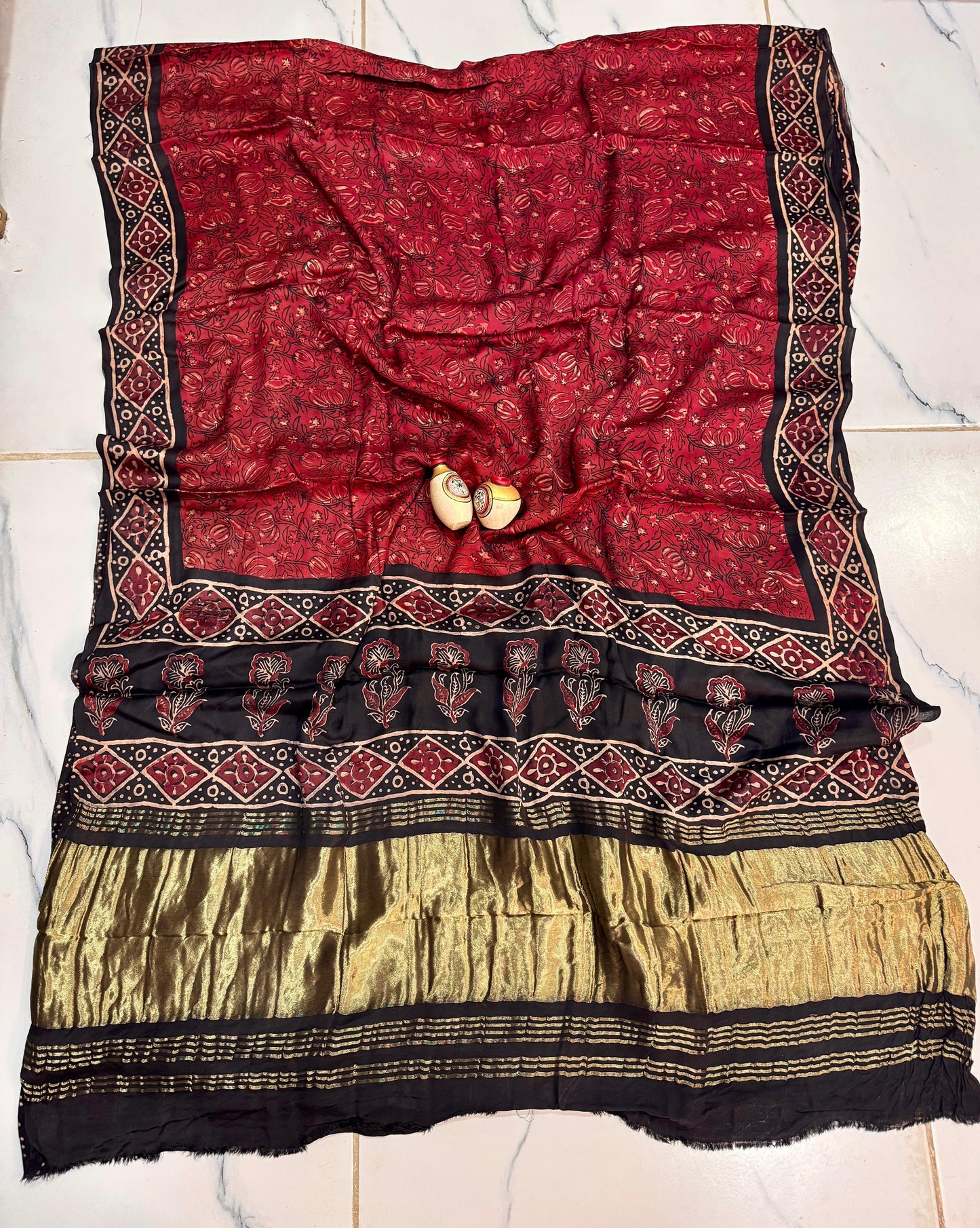 “Gulrukh – Heritage in Threads Modal Saree”