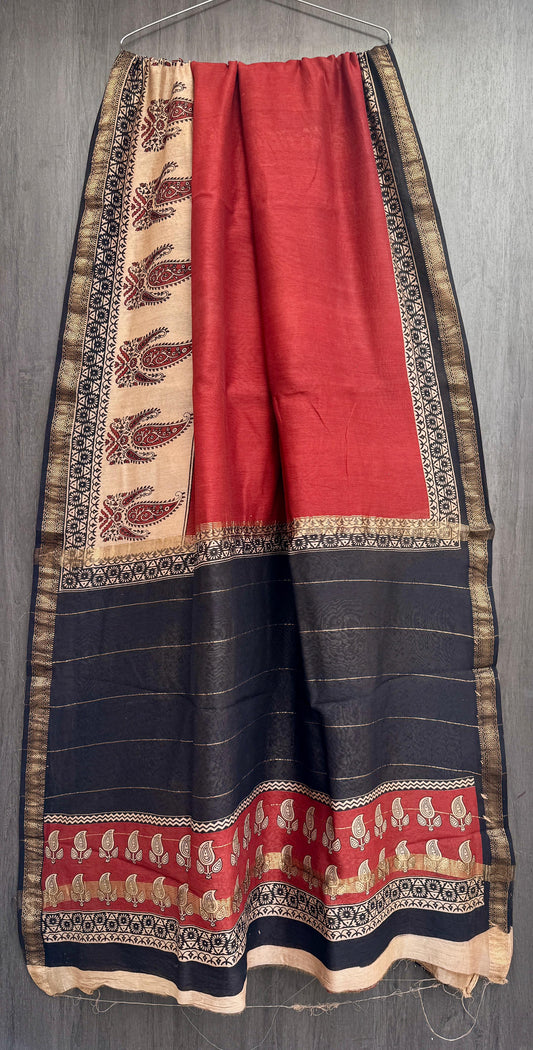 Laalshyam – A Timeless Silk Blend Saree